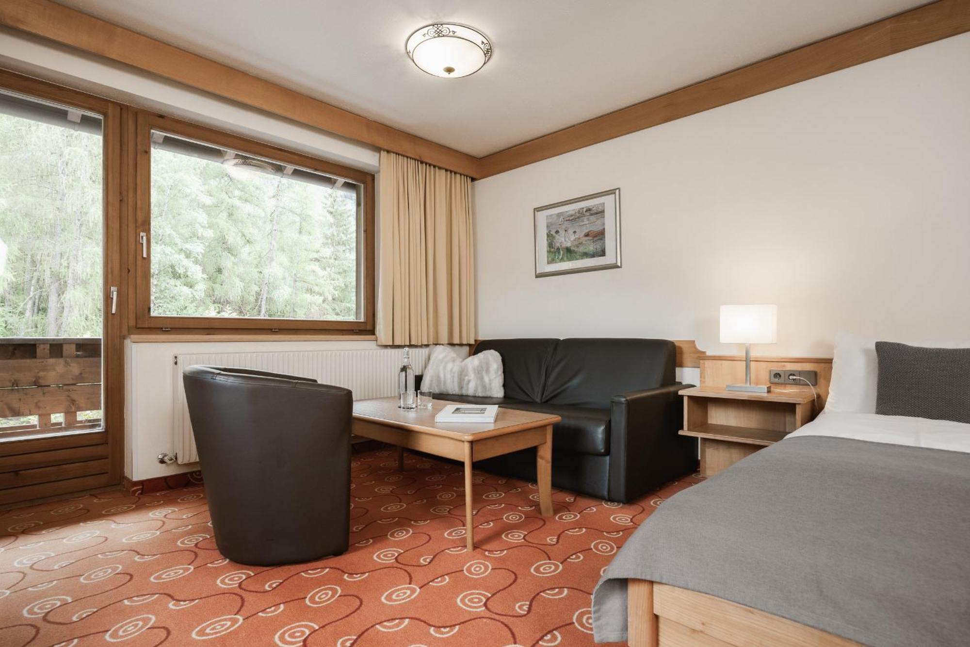 Miaflor Familien- & Aktivresort Hotel Ried im Oberinntal