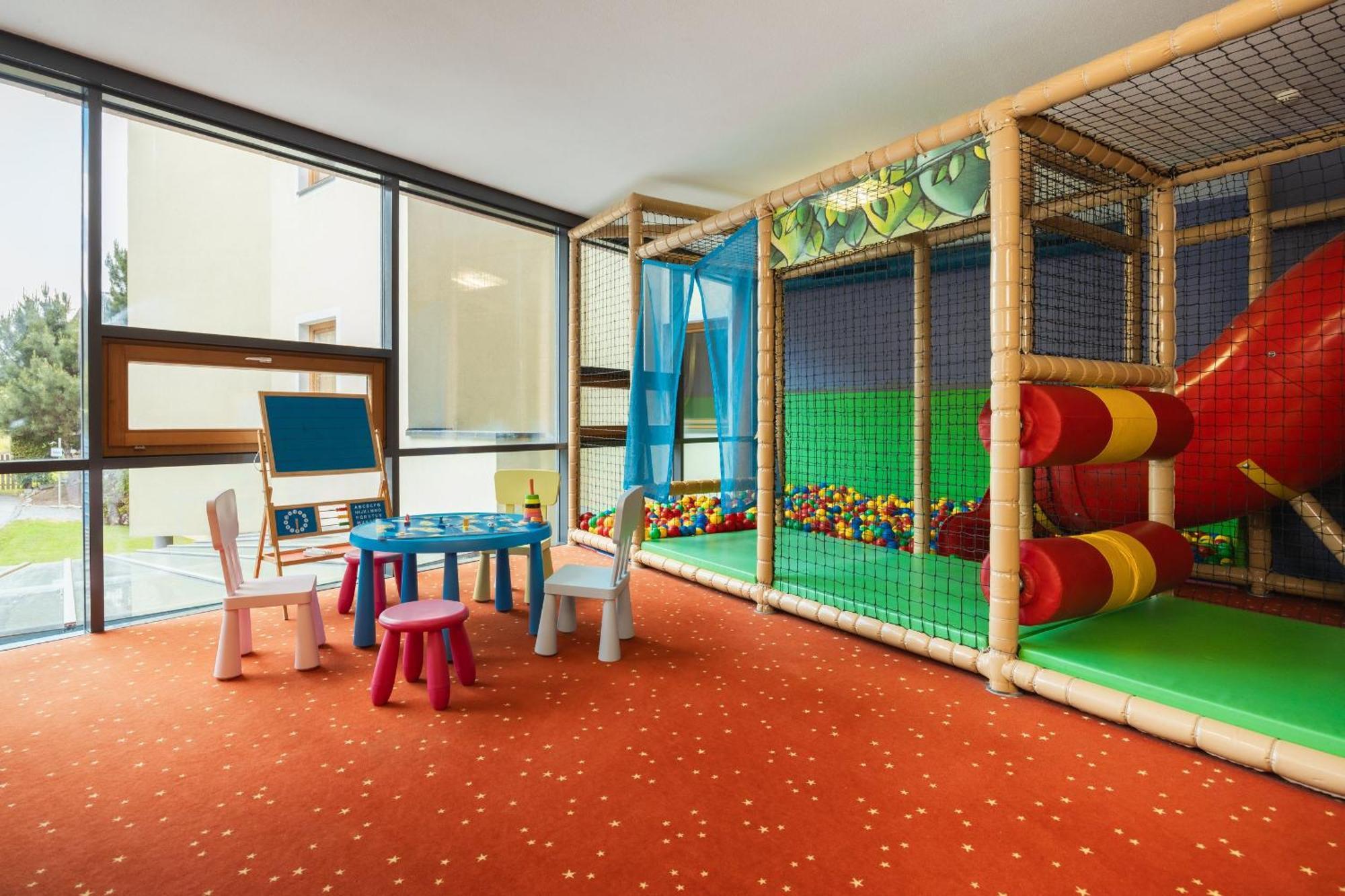 Miaflor Familien- & Aktivresort 4*