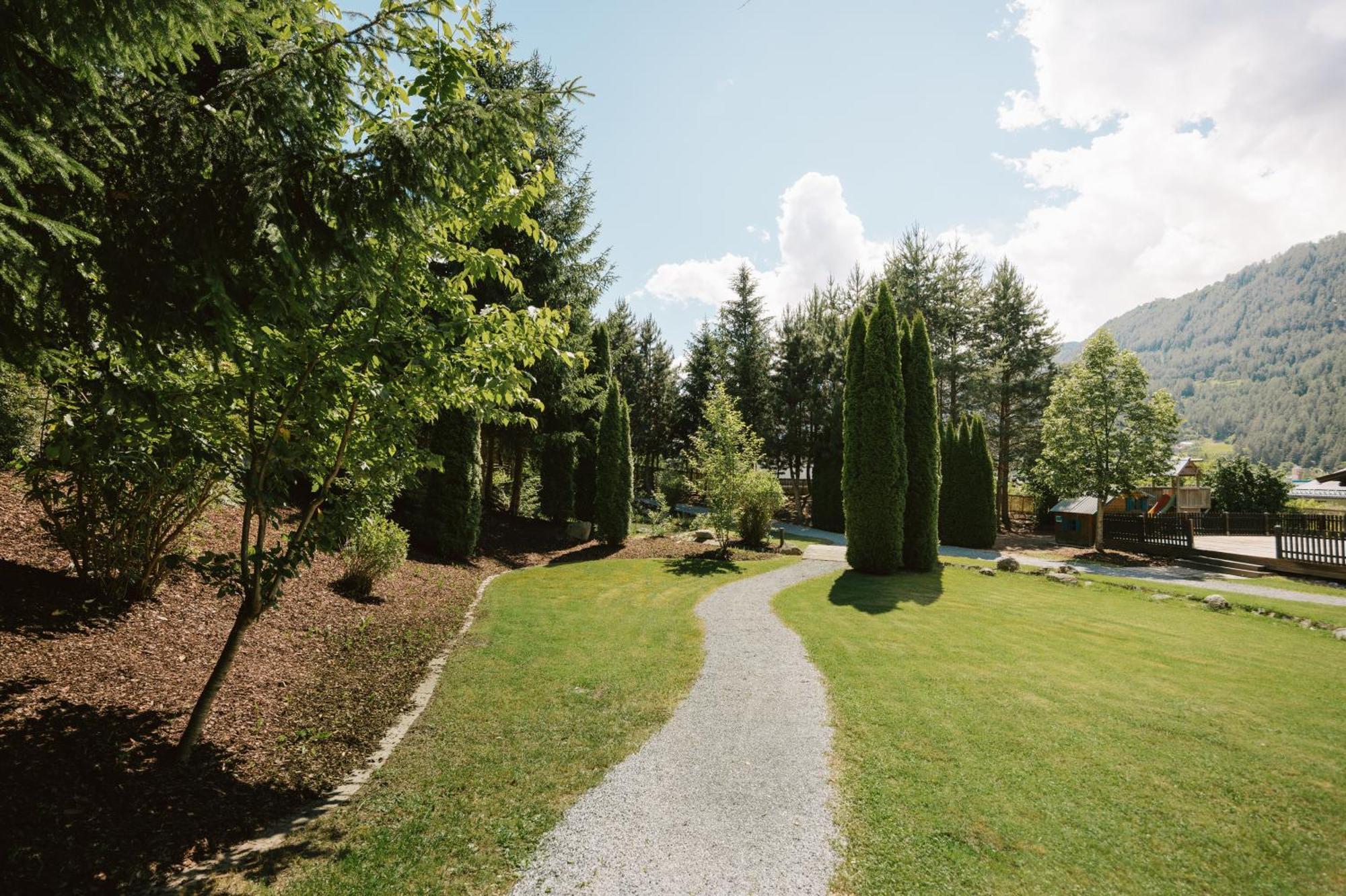 Hotel Miaflor Familien- & Aktivresort 4*