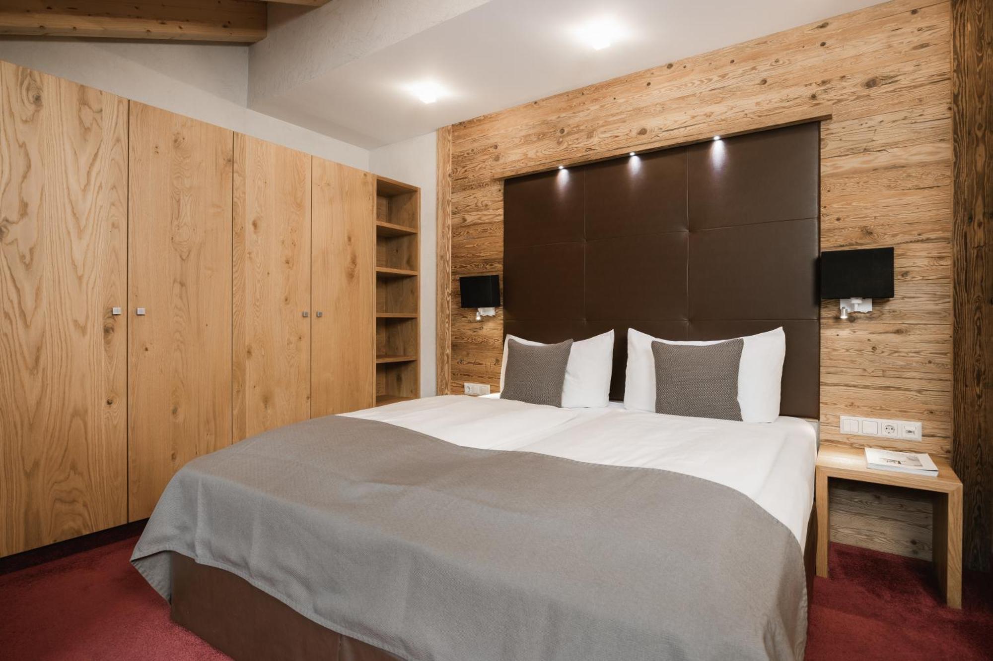 Hotel Miaflor Familien- & Aktivresort Ried im Oberinntal